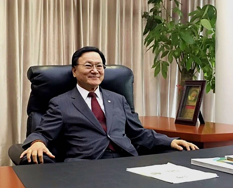 穩鼎石化集團